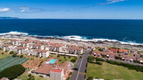 142 hermanus beach club